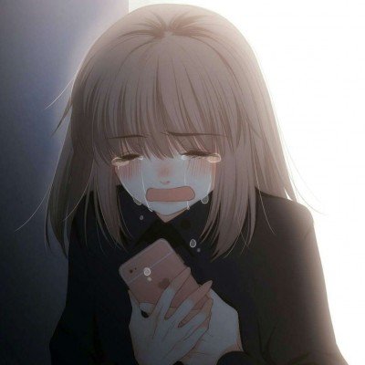 卧室掉水泥块 女子睡梦中被砸伤